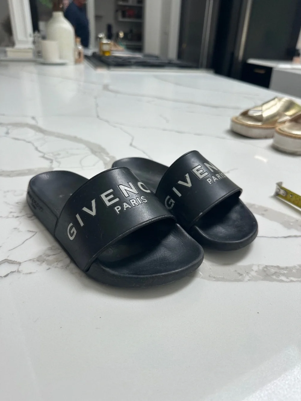 Givenchy Black White Logo Slides Sz 6